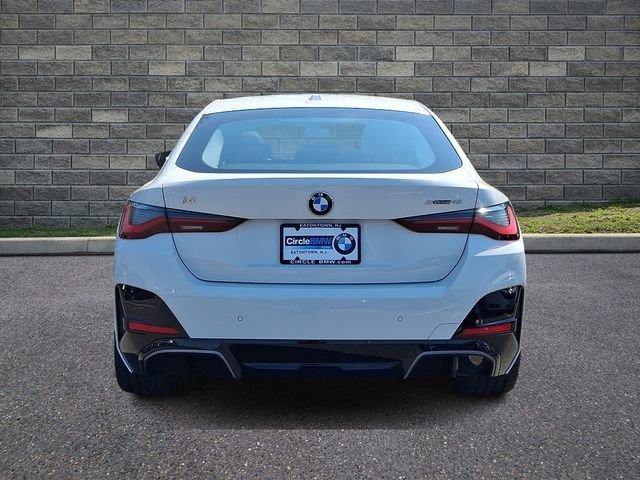 New 2026 BMW i4 xDrive40i image 5