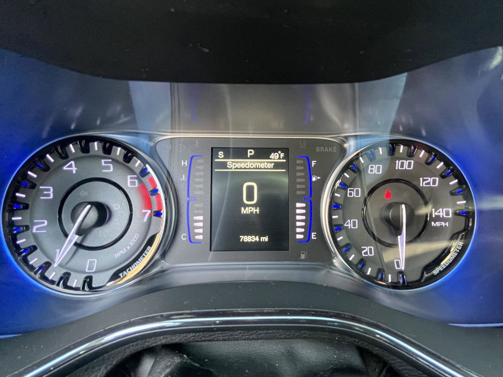 Used 2016 Chrysler 200 S w/ Comfort Group image 5