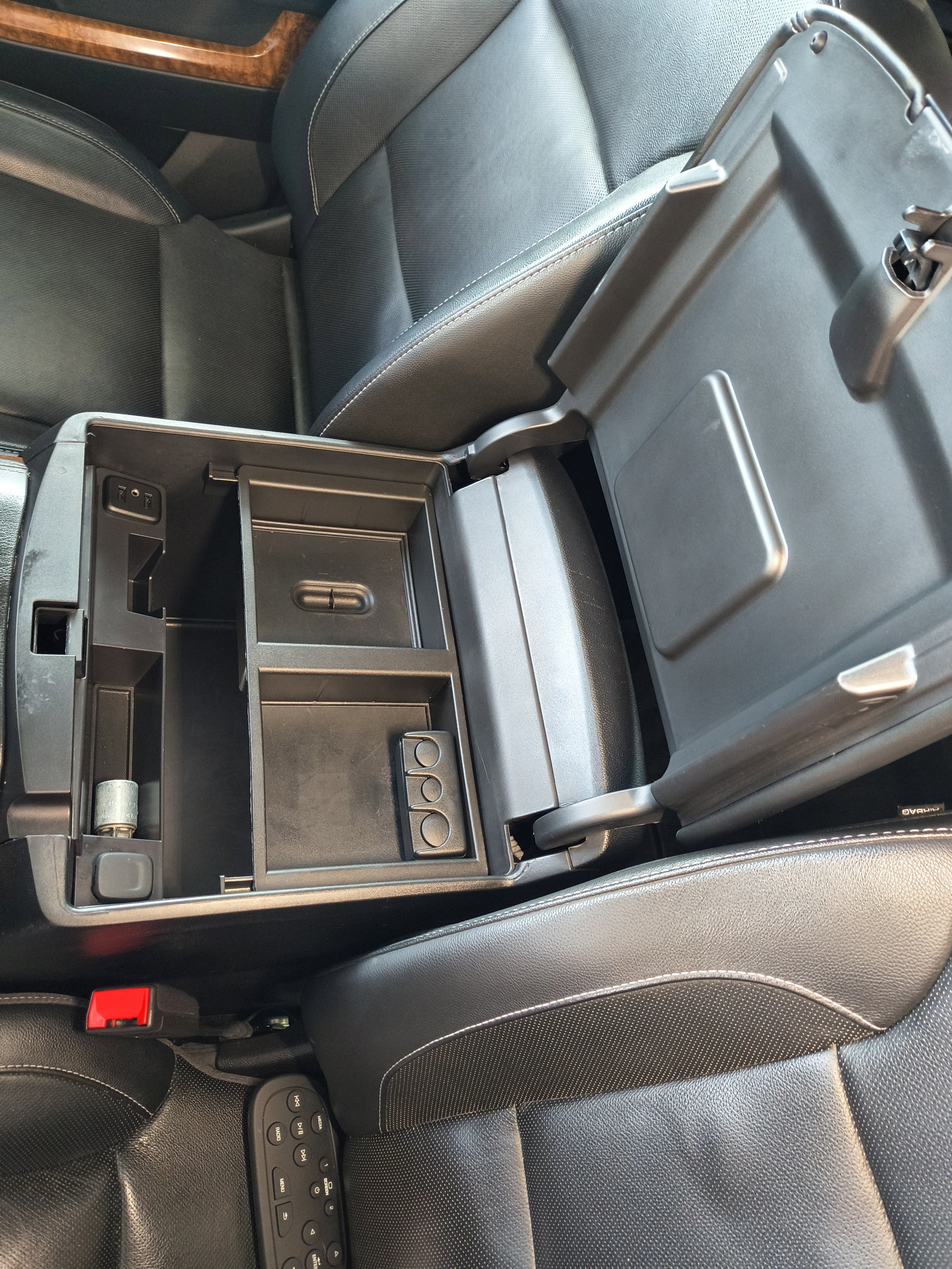 Used 2018 Chevrolet Tahoe Premier image 22