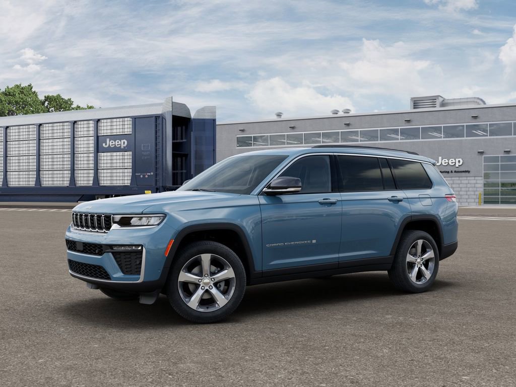 New 2026 Jeep Grand Cherokee L Limited w/ Luxury Tech Group II image 2