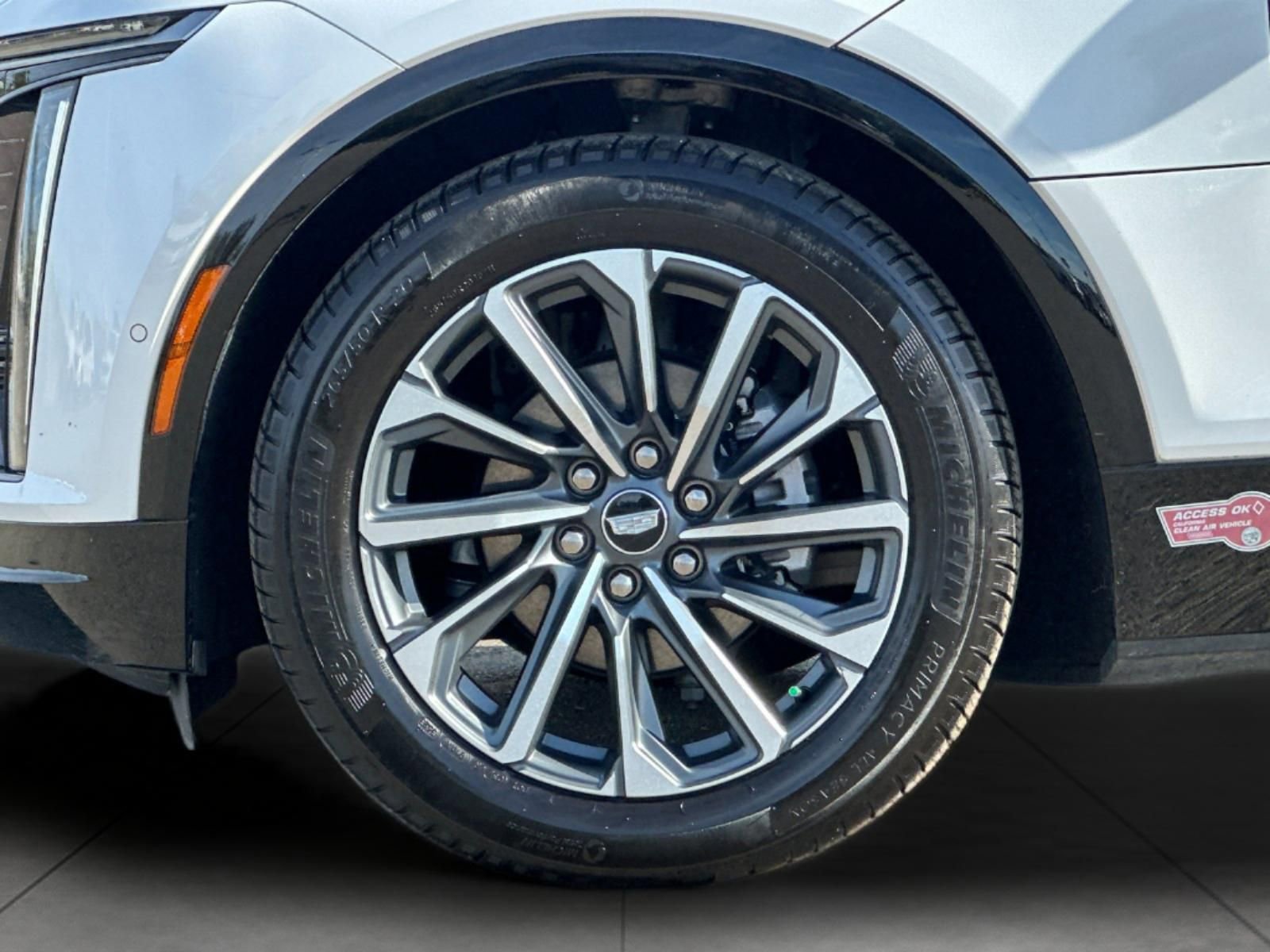 Used 2024 Cadillac Lyriq Sport RWD image 24