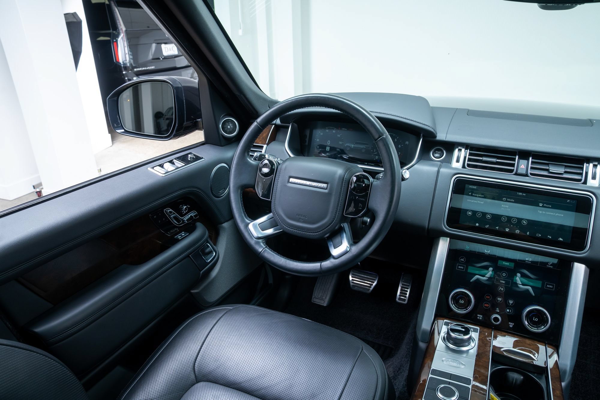 Used 2021 Land Rover Range Rover Westminster Edition AWD/4WD image 10