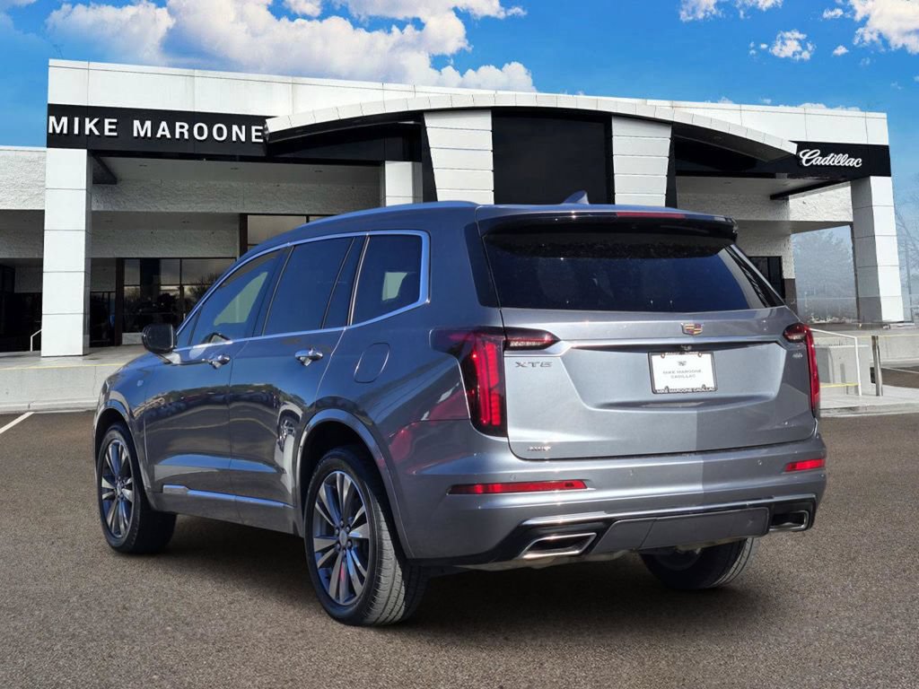 Certified 2022 Cadillac XT6 Premium Luxury AWD/4WD image 3