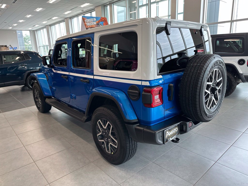 New 2026 Jeep Wrangler Unlimited Sahara w/ Whitecap Package AWD/4WD image 8