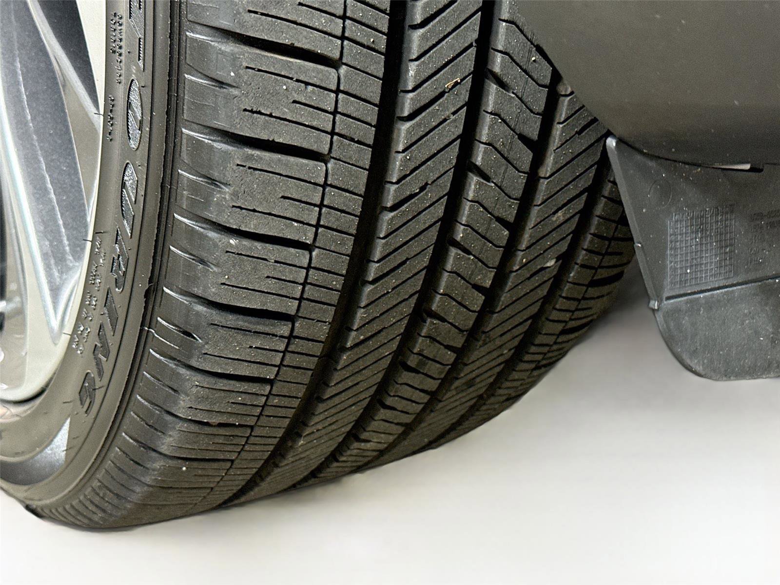 Used 2021 Lincoln Aviator Reserve w/ Equipment Group 202A image 40