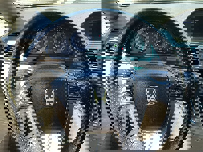 Used 2012 Honda Odyssey EX-L image 25