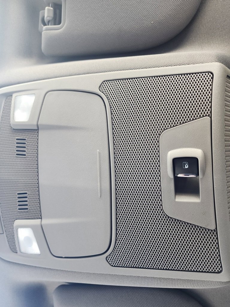 Used 2016 Ford F150 XLT w/ Equipment Group 302A Luxury image 50