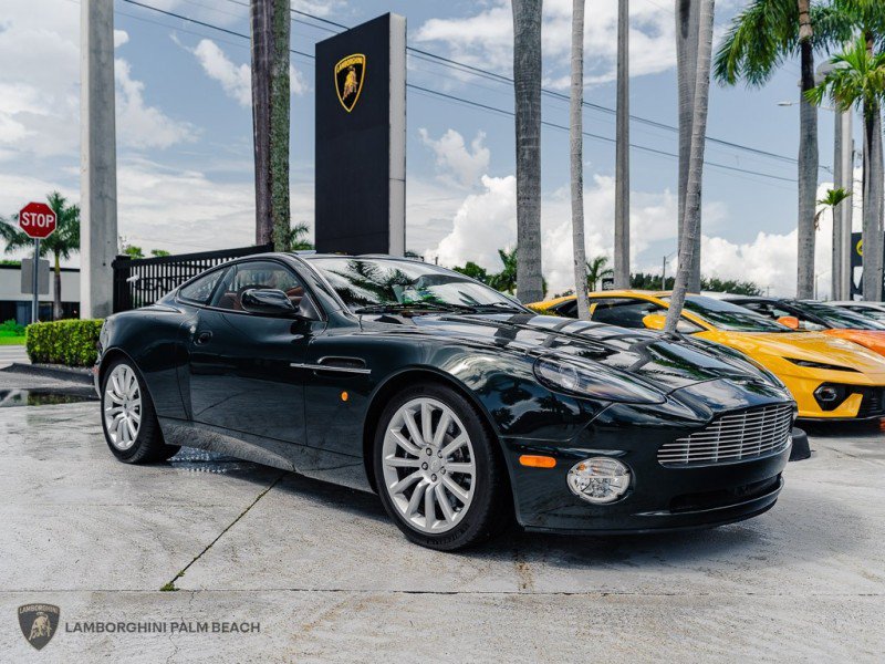Used 2003 Aston Martin Vanquish RWD image 8
