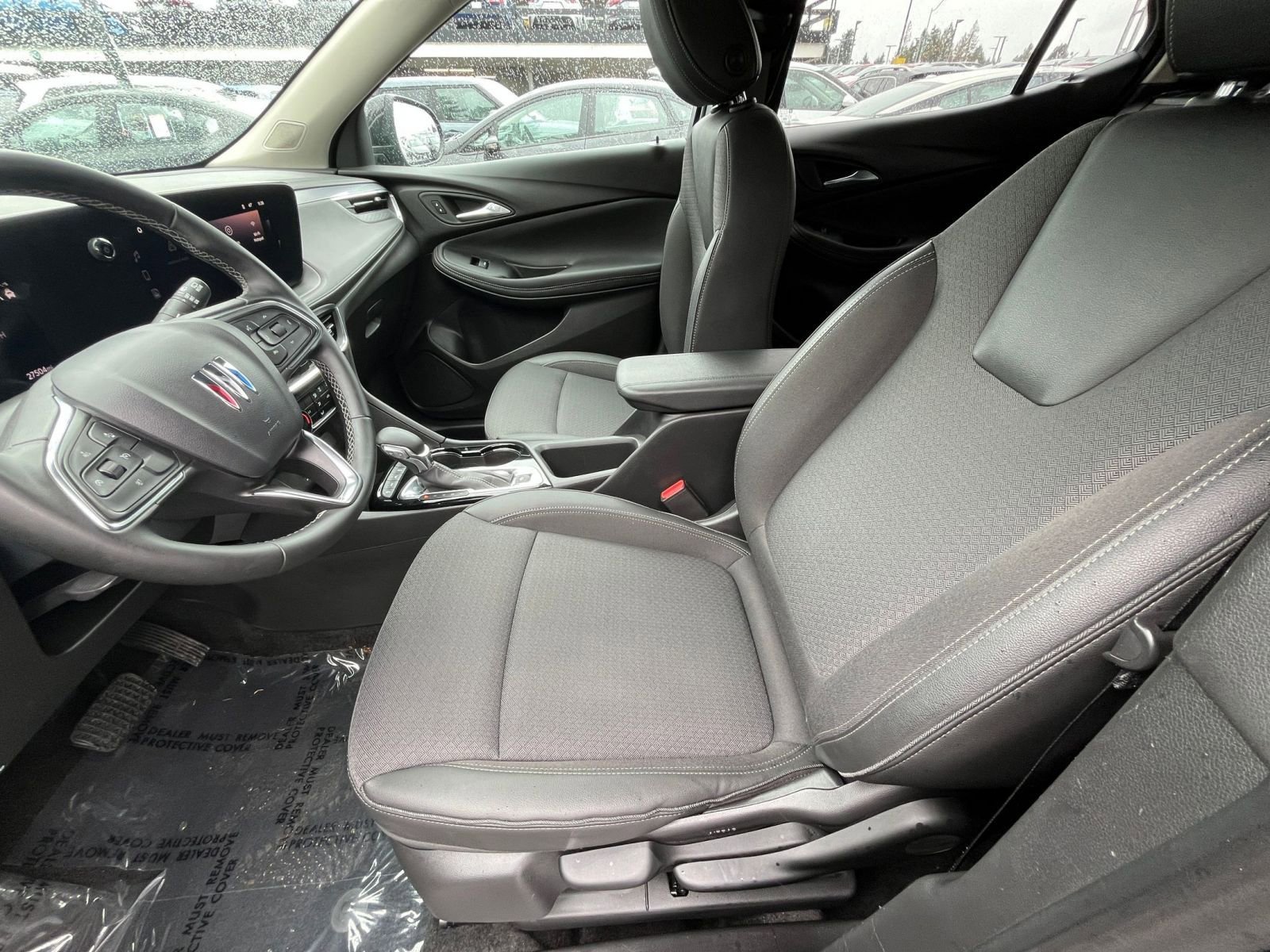Used 2025 Buick Encore GX Preferred image 28