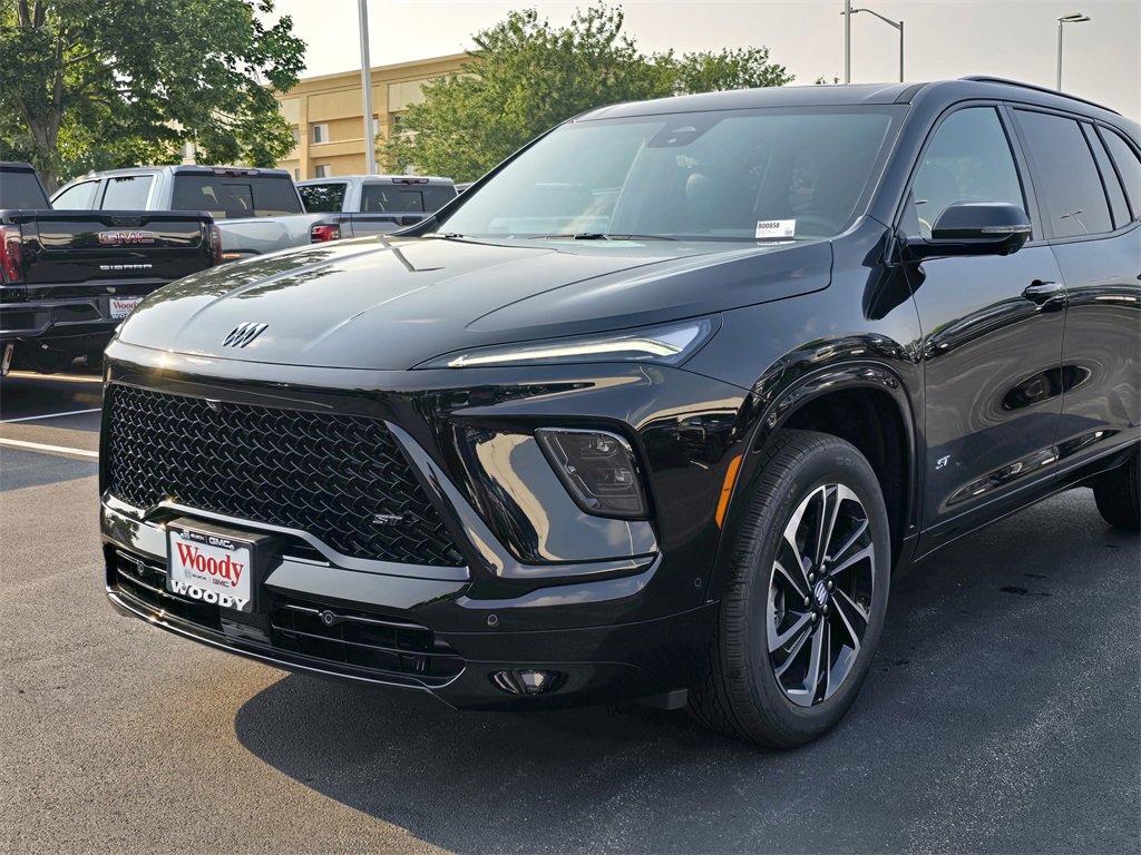 New 2026 Buick Enclave Sport Touring w/ Super Cruise Package image 10