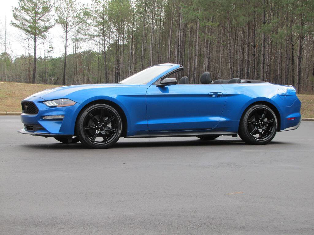 Used 2020 Ford Mustang Convertible w/ Equipment Group 101A RWD image 4