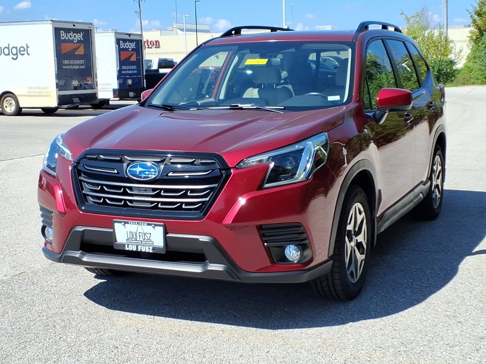 Used 2022 Subaru Forester Premium AWD/4WD image 2