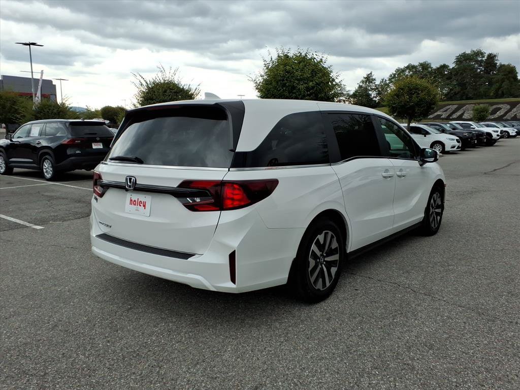 Used 2026 Honda Odyssey EX-L image 4