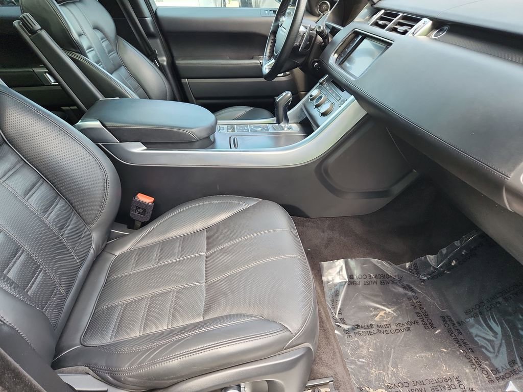 Used 2016 Land Rover Range Rover Sport HST AWD/4WD image 3