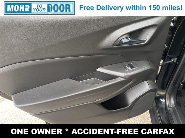 Used 2024 Chevrolet Trax LS image 27