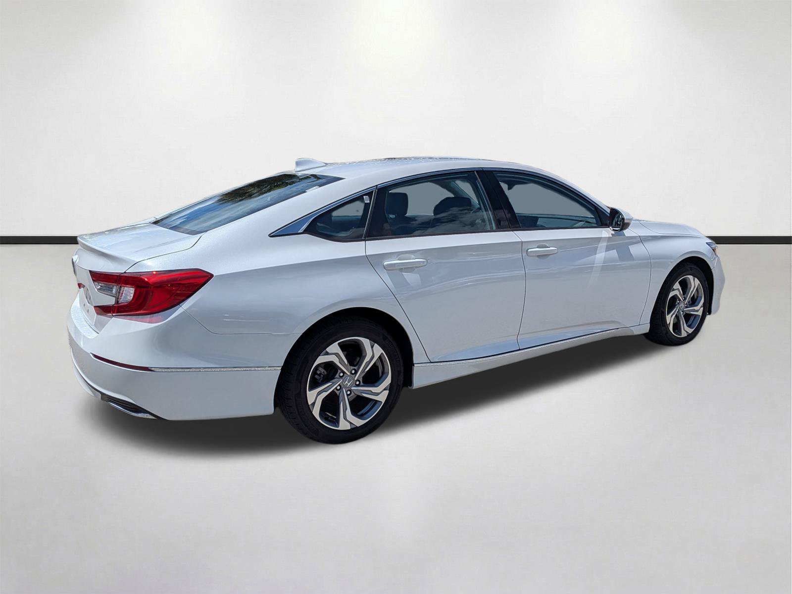 Used 2020 Honda Accord EX-L image 4