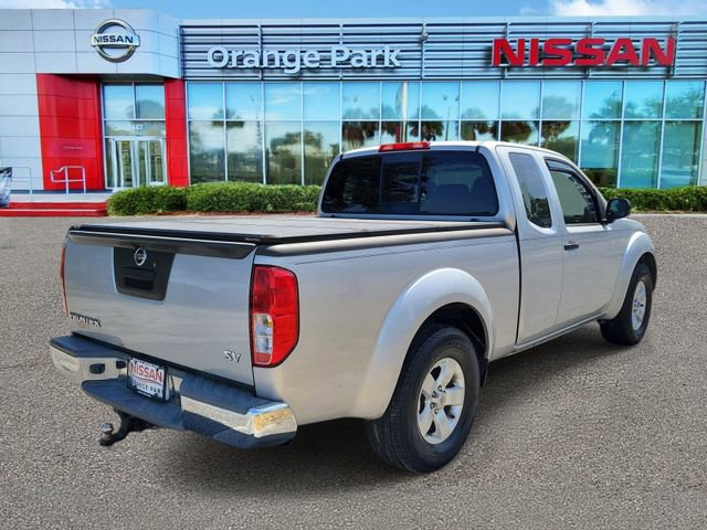 Used 2013 Nissan Frontier SV RWD image 2