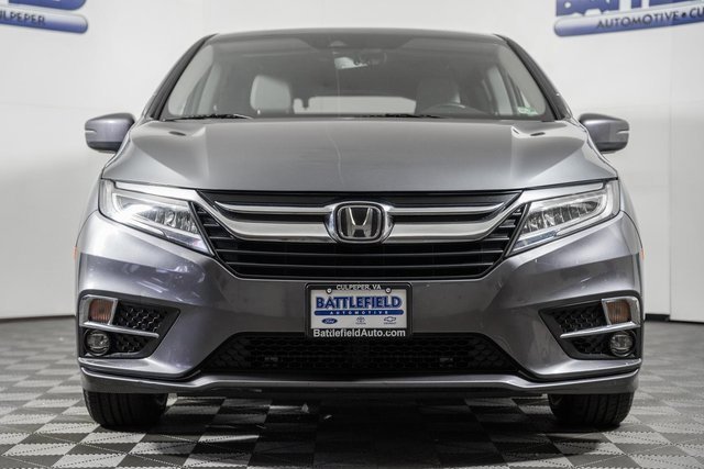 Used 2019 Honda Odyssey Touring image 2