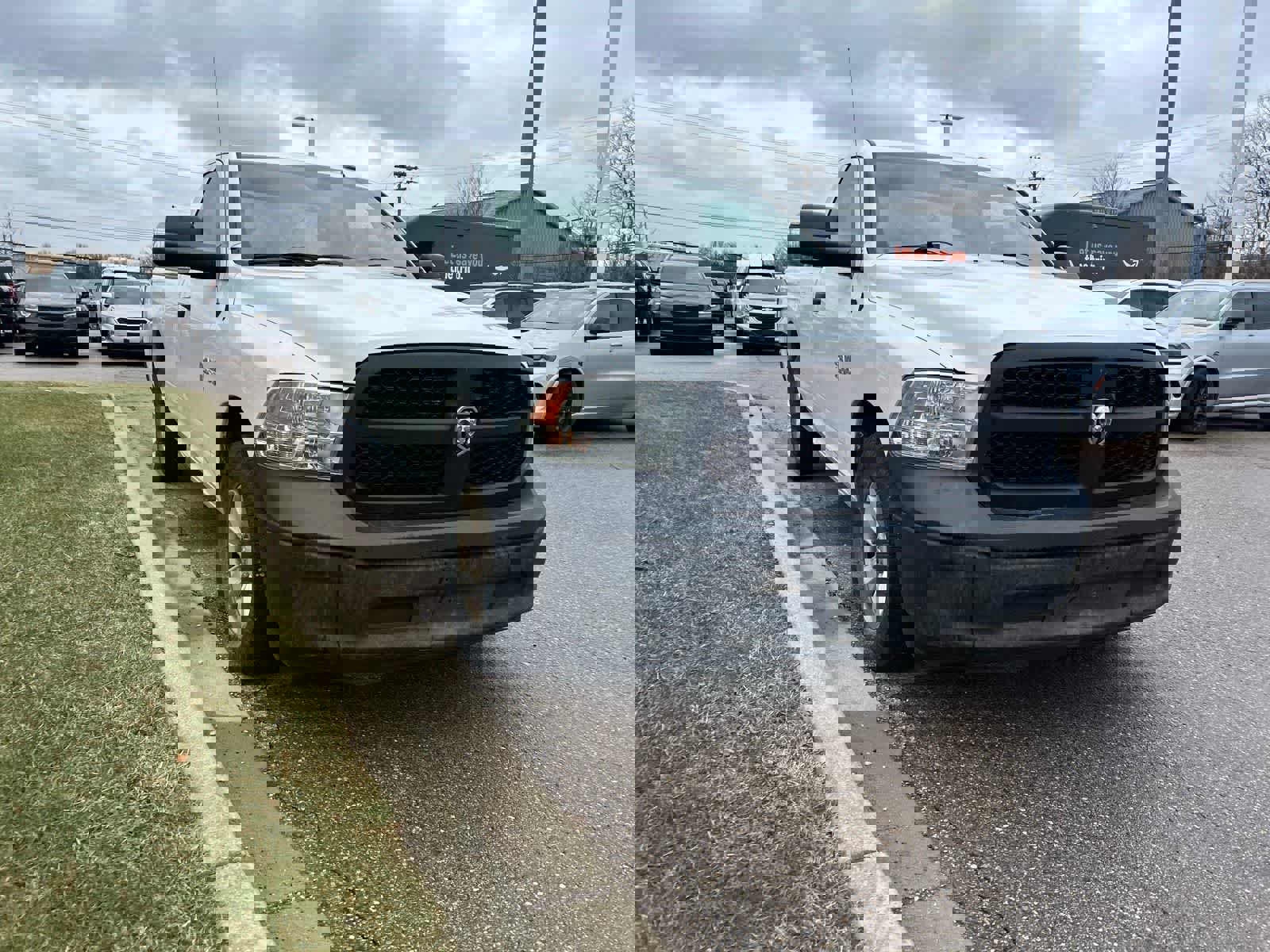 Used 2015 RAM 1500 Tradesman w/ Power & Remote Entry Group image 9