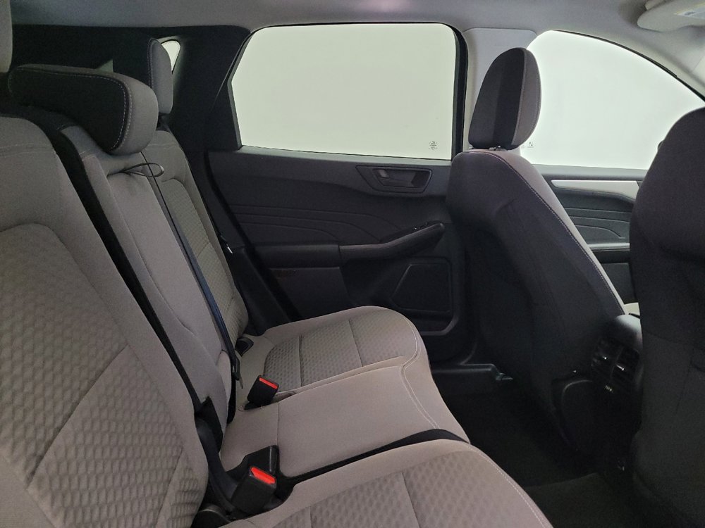 Used 2022 Ford Escape SE w/ Convenience Package FWD image 19