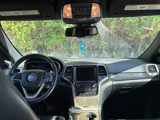 Used 2014 Jeep Grand Cherokee Limited w/ Luxury Group II AWD/4WD image 9