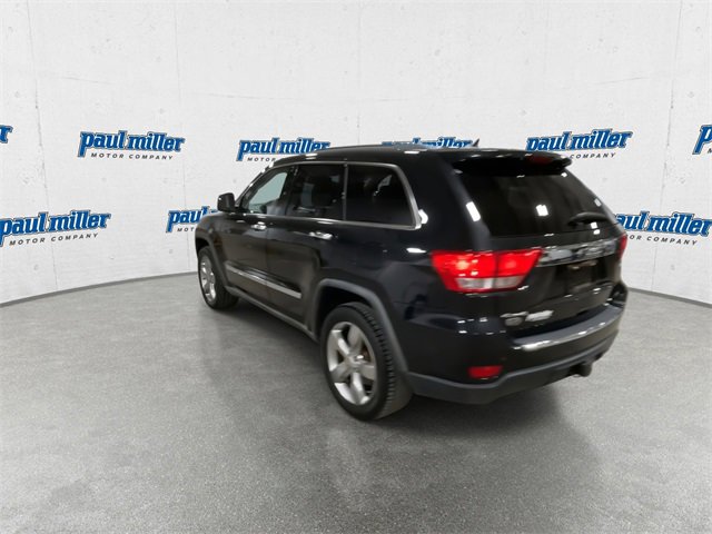 Used 2012 Jeep Grand Cherokee Overland image 8