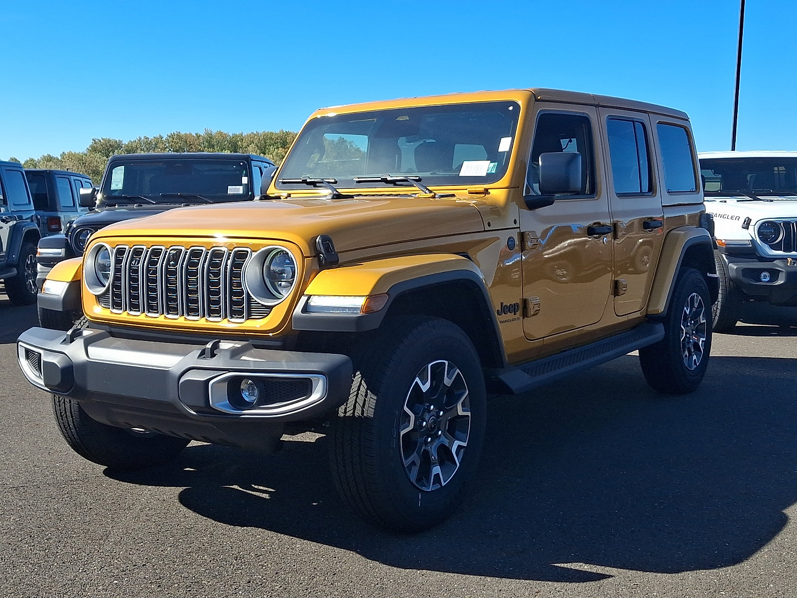 New 2026 Jeep Wrangler Unlimited Sahara AWD/4WD image 2
