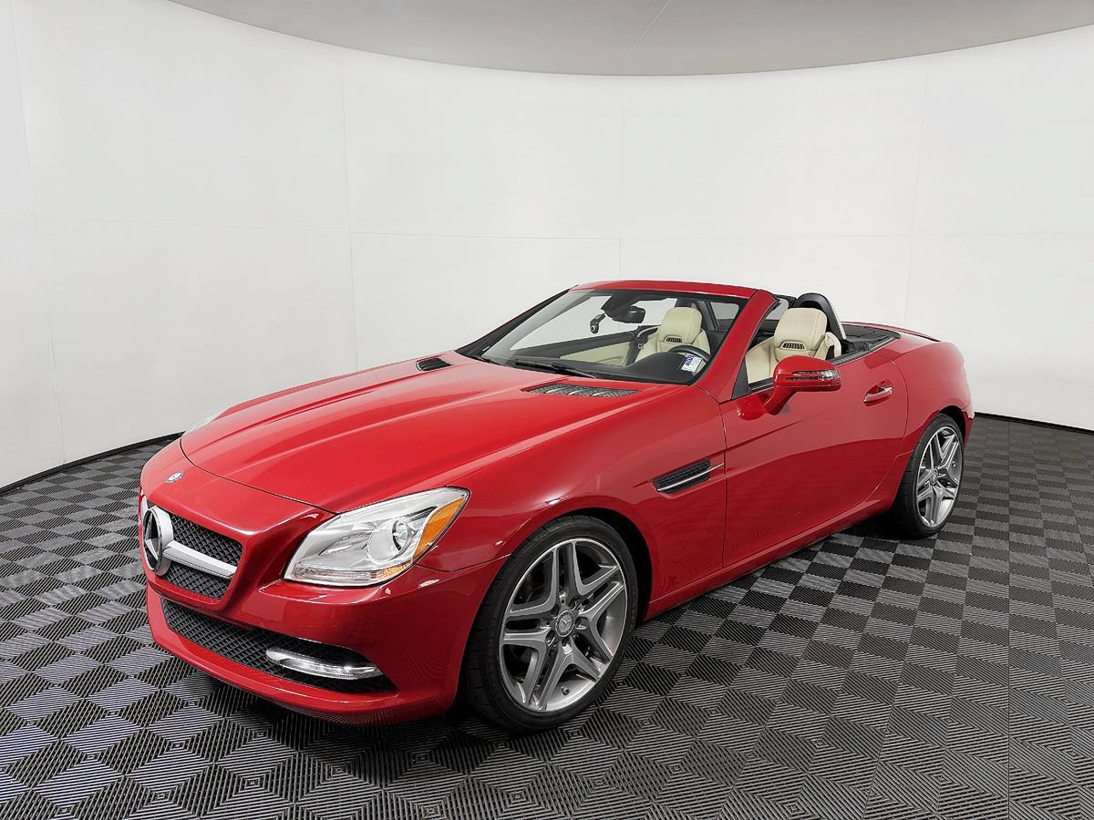 Used 2015 Mercedes-Benz SLK 250 image 61