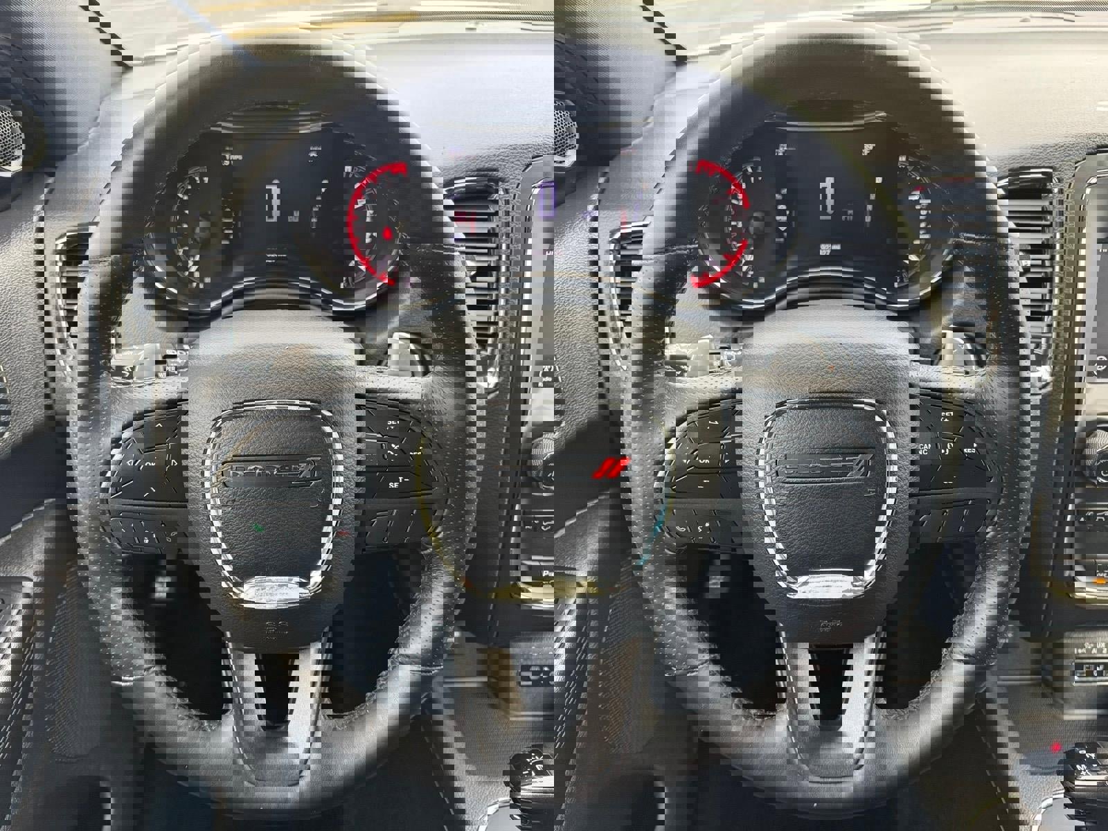 Used 2019 Dodge Durango GT image 9