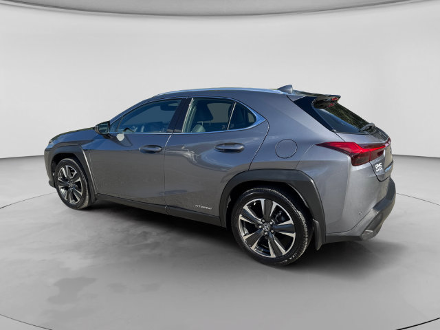 Used 2020 Lexus UX 250h w/ Accessory Package 2 AWD/4WD image 3