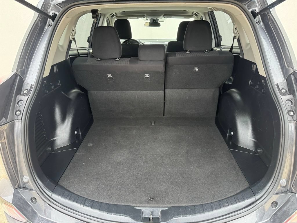 Used 2017 Toyota RAV4 XLE w/ Protection Package AWD/4WD image 14