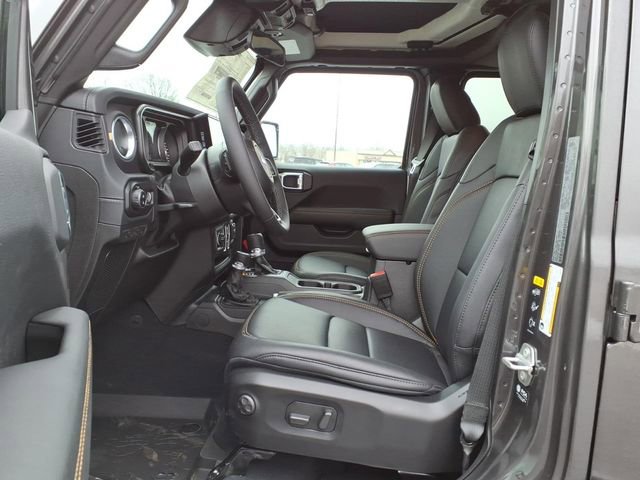 New 2026 Jeep Gladiator Sport S image 13