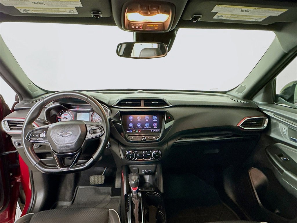 Used 2021 Chevrolet TrailBlazer RS w/ Sun and Liftgate Package image 3