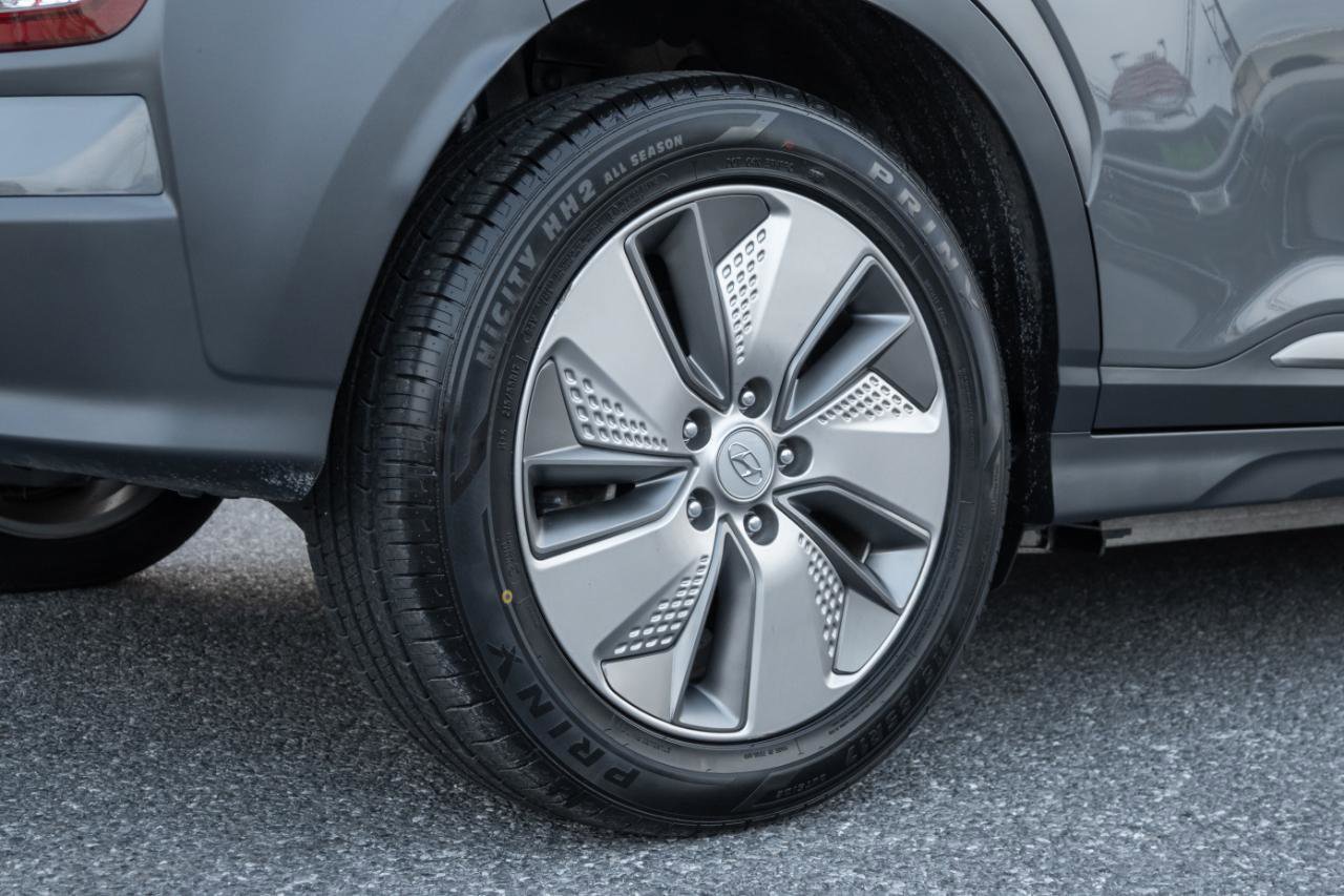 Used 2021 Hyundai Kona SEL image 34