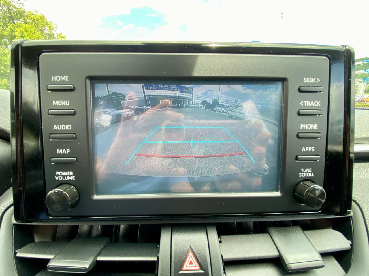 Used 2019 Toyota RAV4 LE w/ All Weather Liner Package AWD/4WD image 19