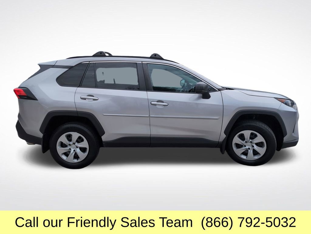 Certified 2021 Toyota RAV4 LE w/ Carpet Mat Package (TMS) AWD/4WD image 7