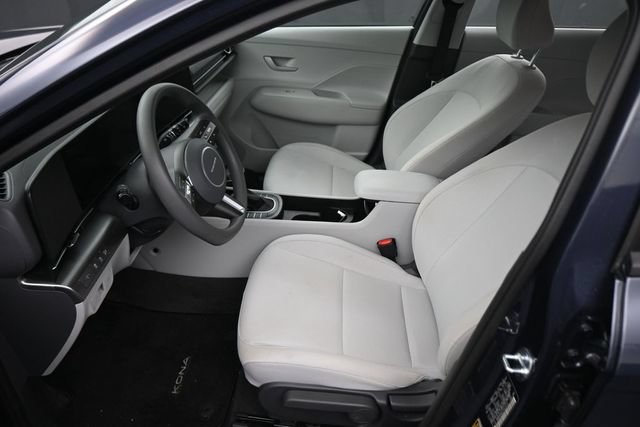 Used 2026 Hyundai Kona SE FWD image 22