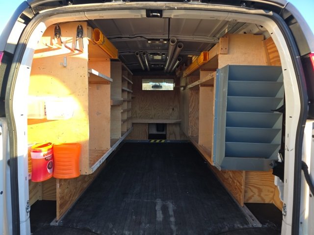 Used 2018 Chevrolet Express 2500 w/ Driver Convenience Package image 22