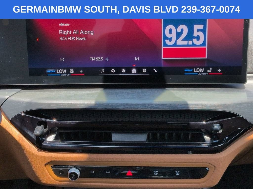 Certified 2025 BMW 330i xDrive Sedan w/ Premium Package AWD/4WD image 20