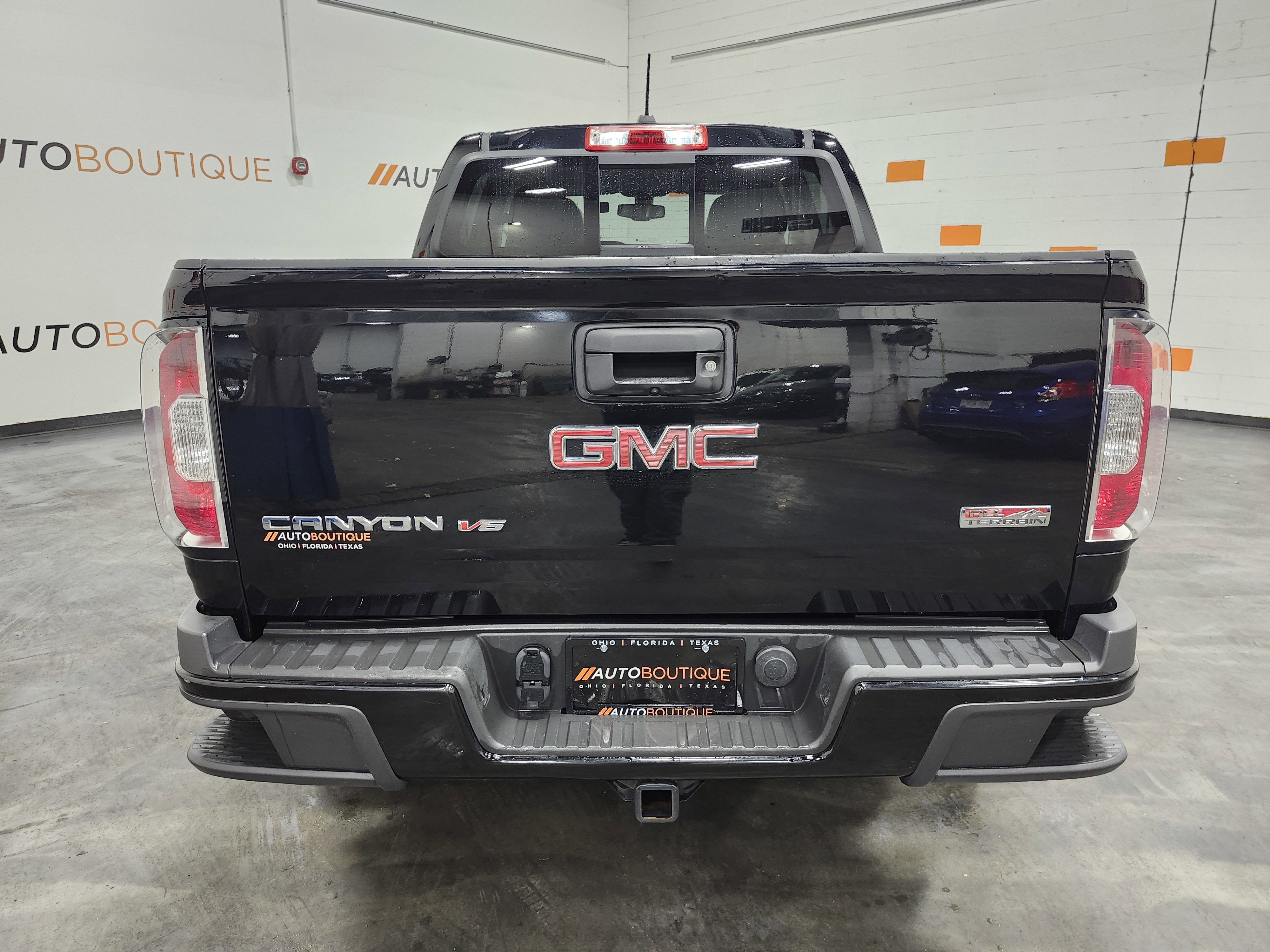 Used 2018 GMC Canyon All Terrain w/ All Terrain X Package image 19