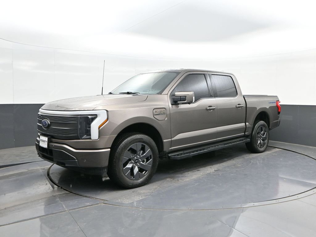 Used 2023 Ford F150 Lightning Lariat w/ Tow Technology Package image 31