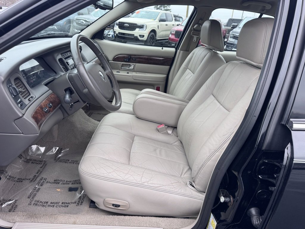 Used 2008 Mercury Grand Marquis LS image 16