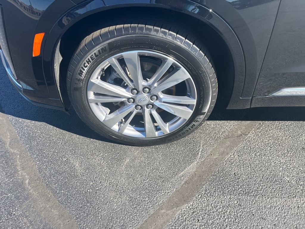Used 2024 Cadillac XT6 Premium Luxury image 35