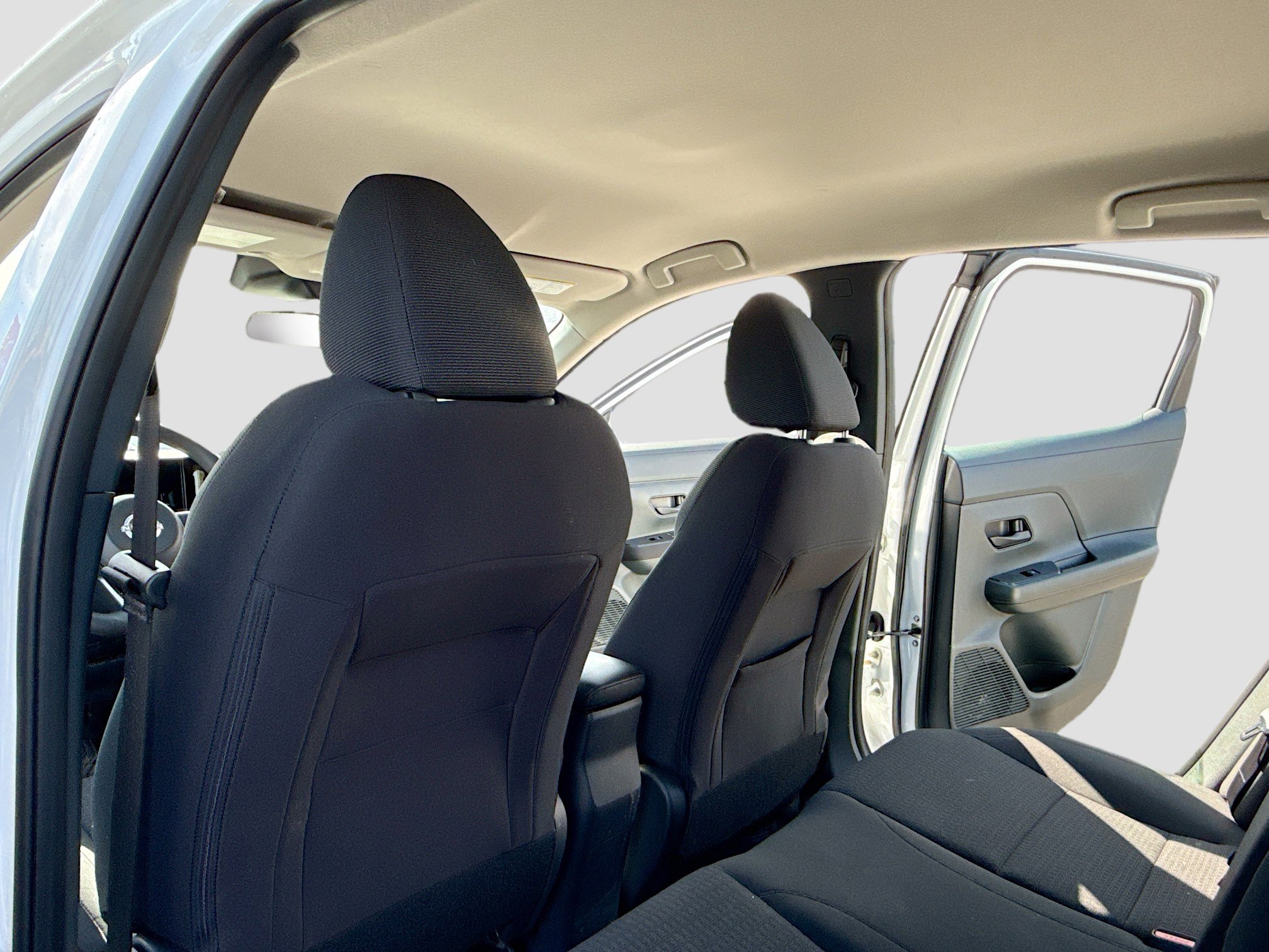 Certified 2025 Nissan Kicks S FWD image 6