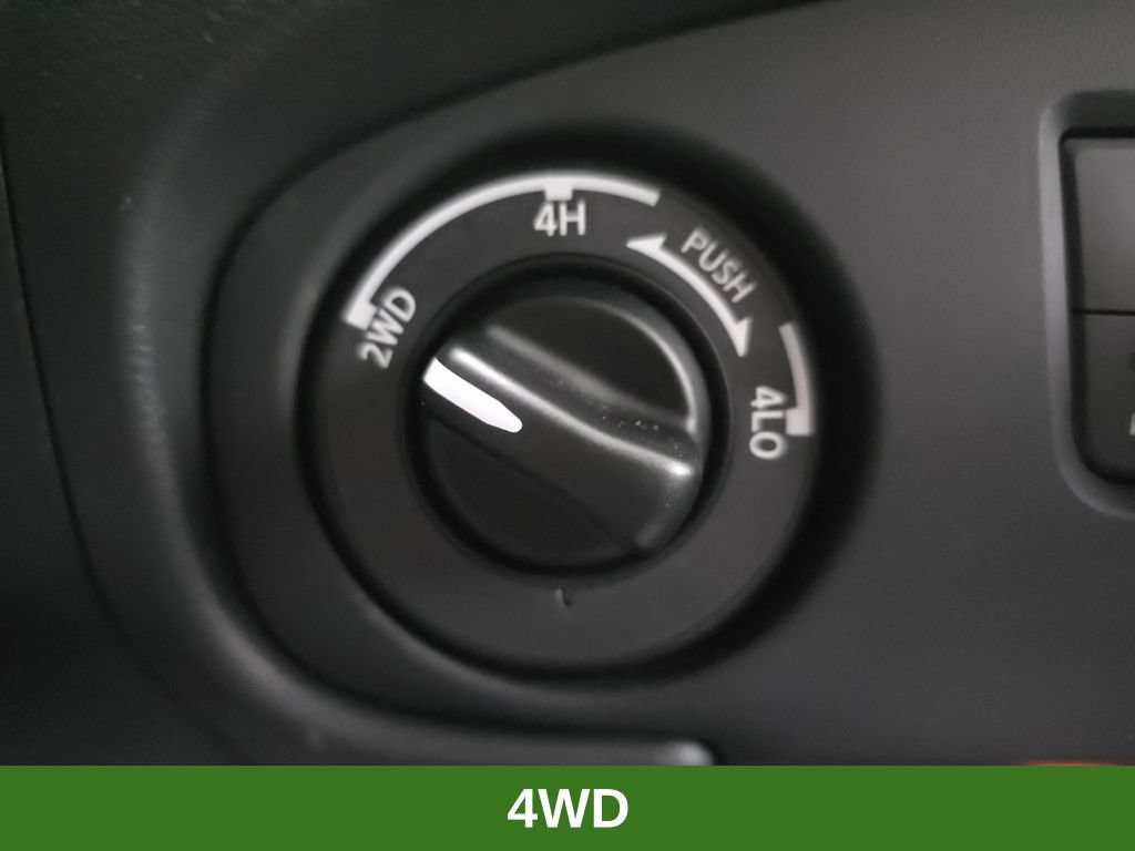 Used 2024 Nissan Frontier SV w/ SV Convenience Package AWD/4WD image 33