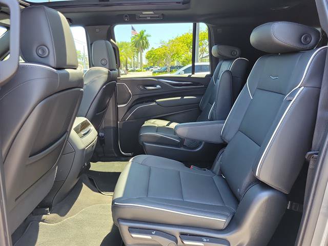 Certified 2022 Cadillac Escalade ESV Sport w/ Touring Package RWD image 29