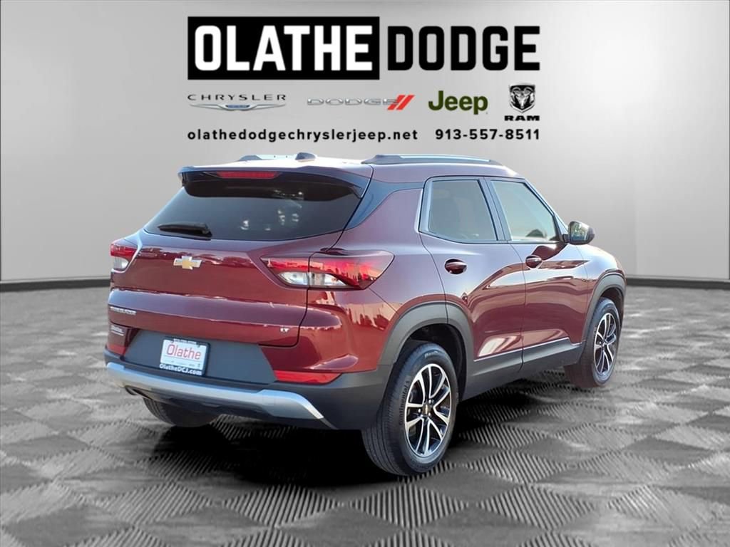 Used 2025 Chevrolet TrailBlazer LT image 6