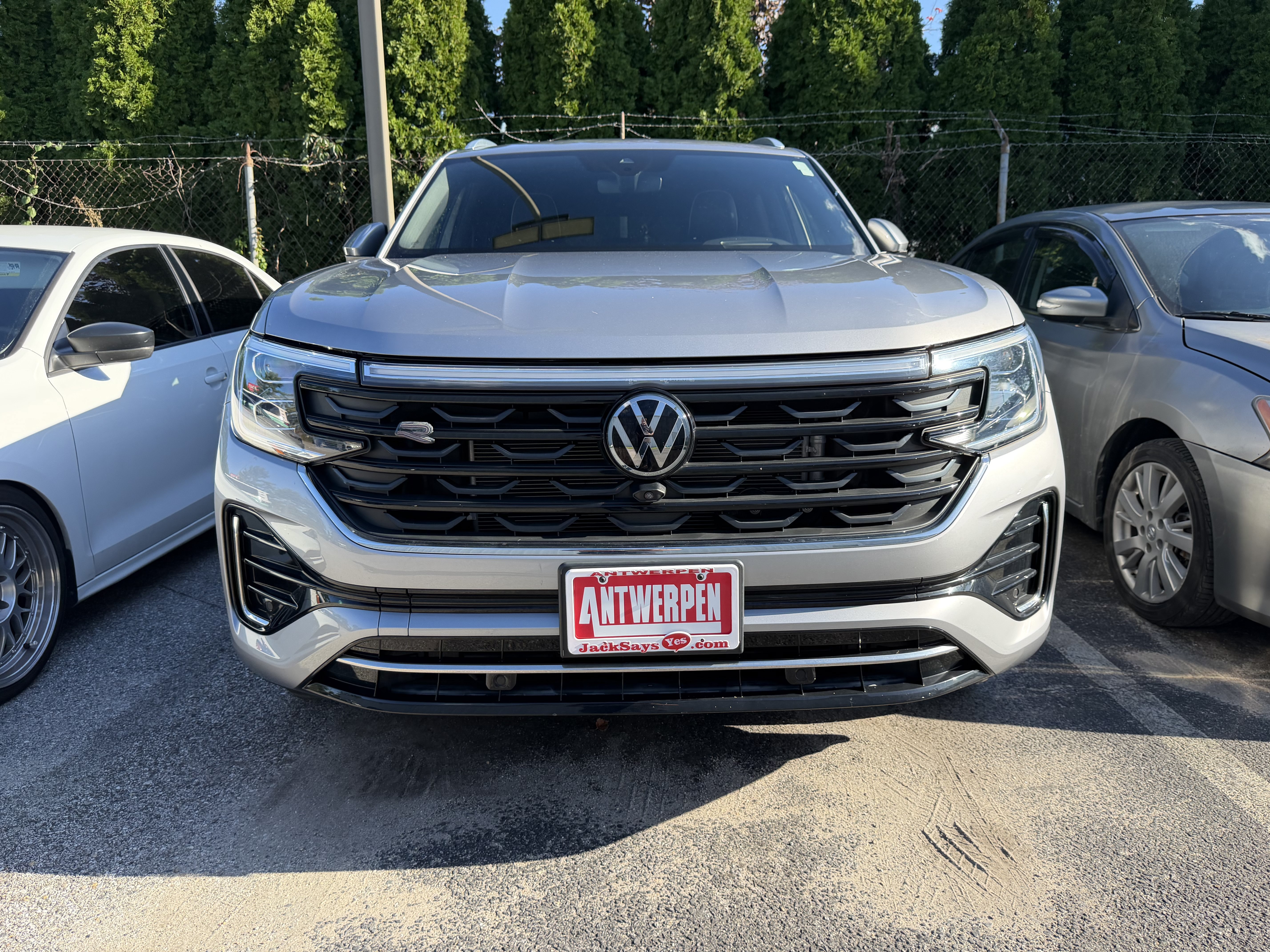 Used 2024 Volkswagen Atlas Cross Sport SEL Premium R-Line AWD/4WD image 3