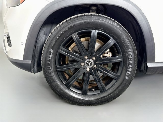 Used 2024 Mercedes-Benz GLE 350 4MATIC image 31