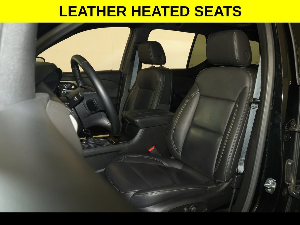 Certified 2023 Chevrolet Traverse LT w/ LT Premium Package AWD/4WD image 4